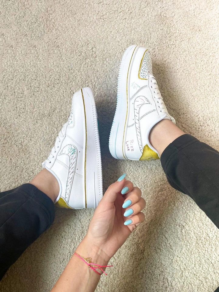RizzLuxe Custom Kicks Design 03